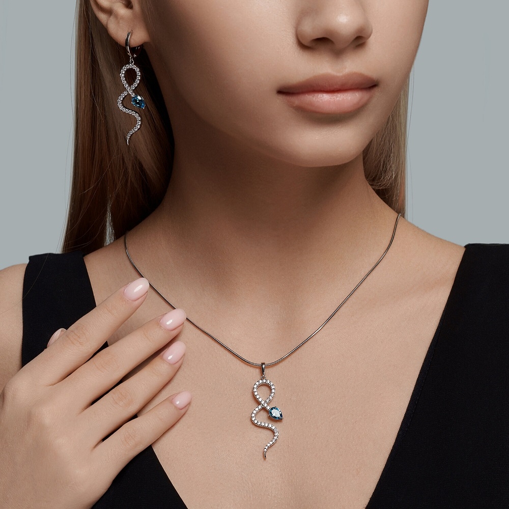 Pozastavenie z strieborný s kameňmi Topás, Kubický zirkón