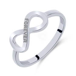 Prsteň z bieleho zlata